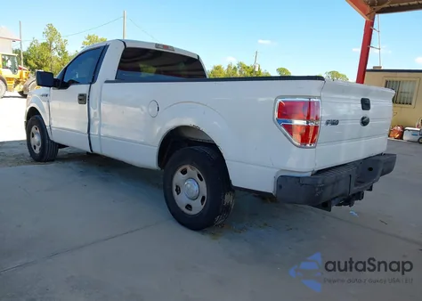 2009 Ford F-150 Xl z USA, uszkodzony, nr VIN 1FTRF12WX9KA27138